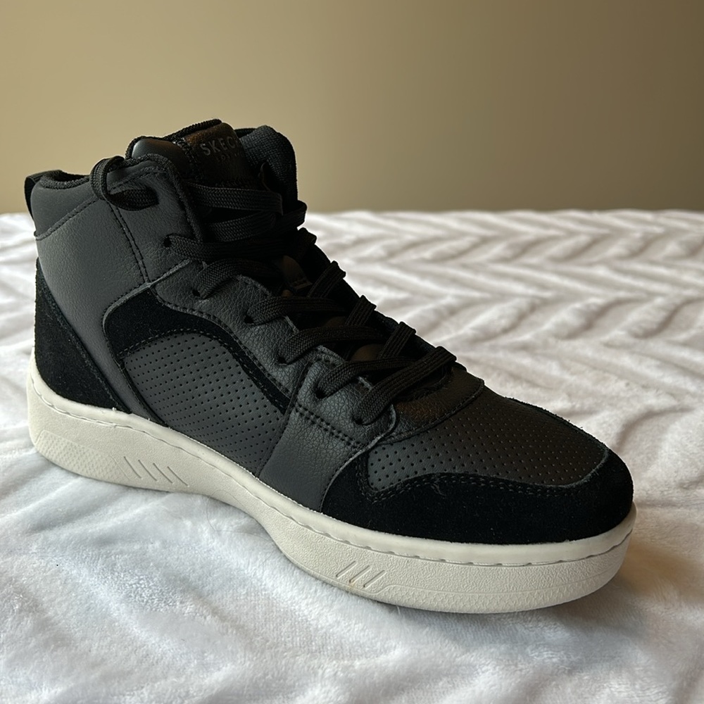 Skechers Street Los Angeles Leather Shoes